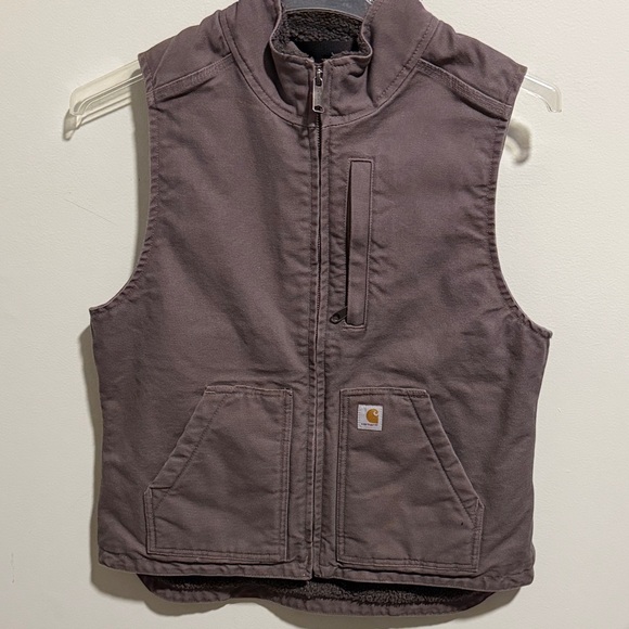 Carhartt Jackets & Blazers - Women’s Carhartt Cotton Sherpa lined vest